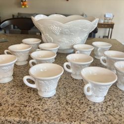 Colony Milk Glass Punch Bowl W/12 Cups 