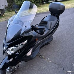 Suzuki  Burgman 400cc 
