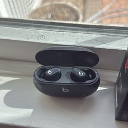 Beats Studios Buds