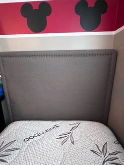RH  twin beds