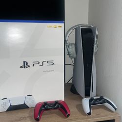 PS5 With Box And Extra Controller