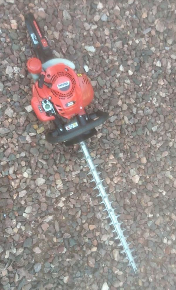 Shindaiwa DH235 24" Dual Blade Hedge Trimmers for Sale in Phoenix, AZ