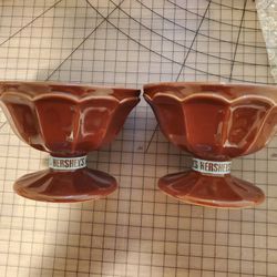 Vintage. 2 Hershey's Ice Cream Bowl