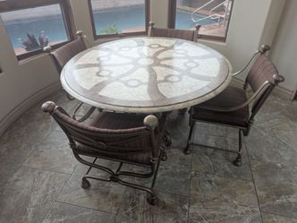 Table & Chairs