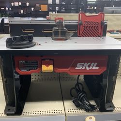 SKIL SRT1039 Router Table 