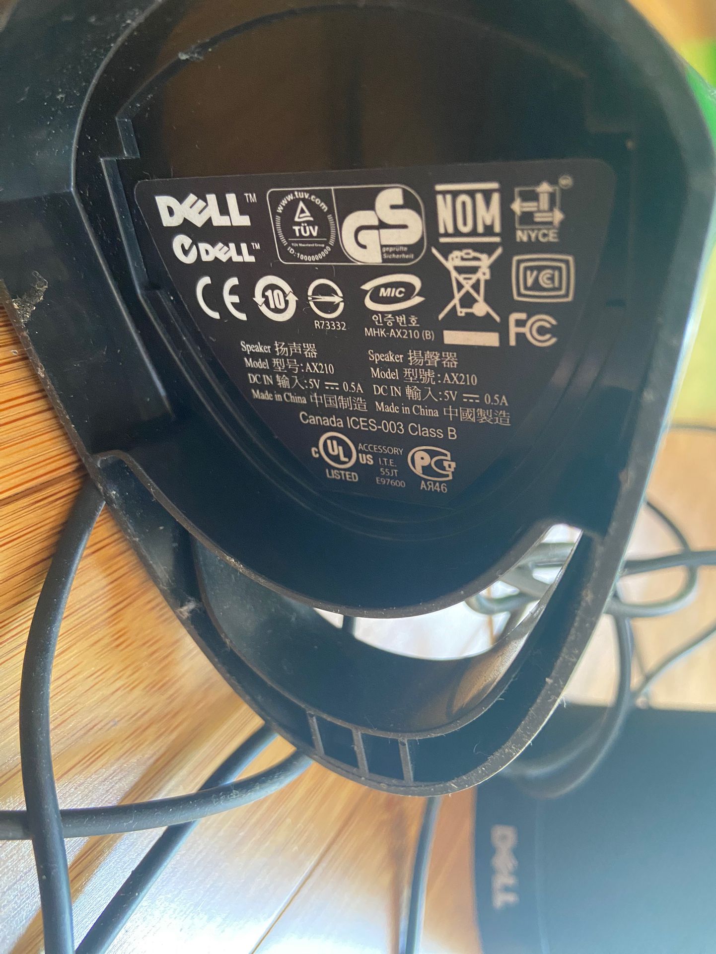 Dell AX210 USB Stereo Speaker System (W955K), Black for Sale in Diamond