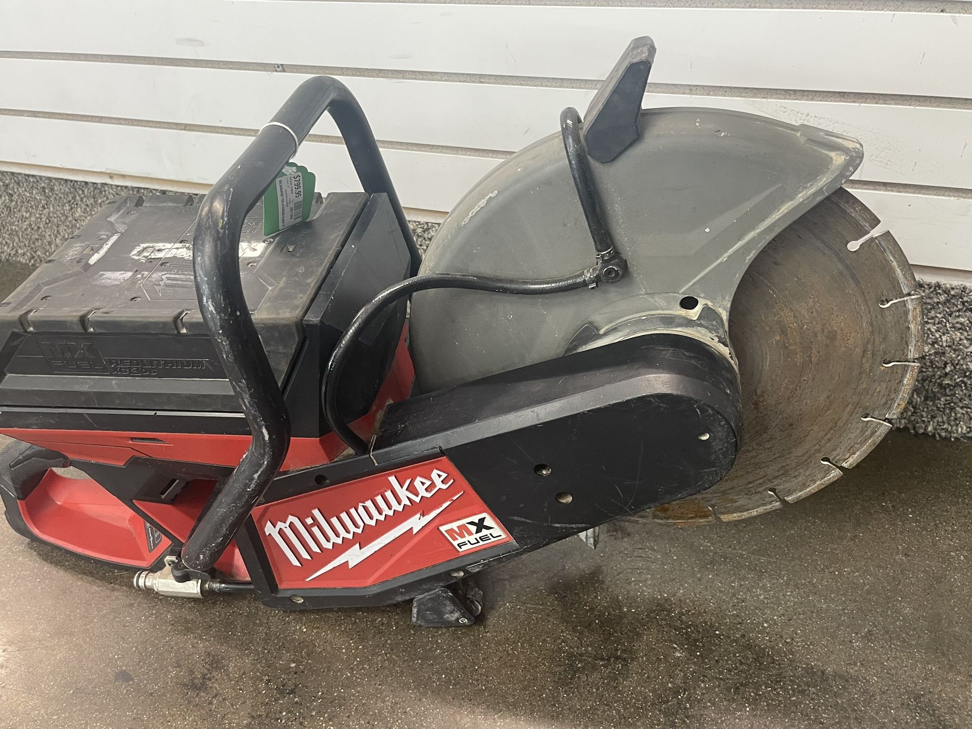 Milwaukee Concrete Saw 14”