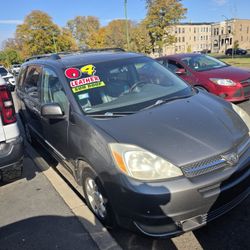 2004 Toyota Sienna Awd Piel 