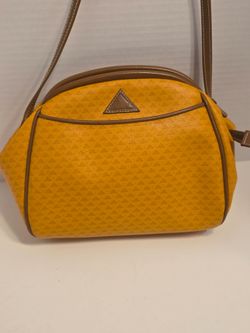 Liz Claiborne geometric triangle crossbody bag