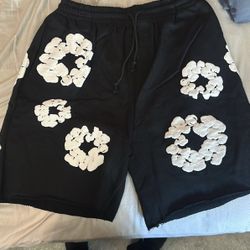 Denim Tears Black Cotton Wreath Shorts – Size L – NEW