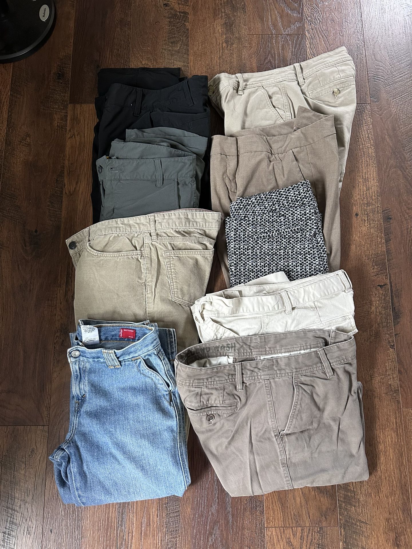 Eddie Bauer And Levi’s Jeans Size 4s