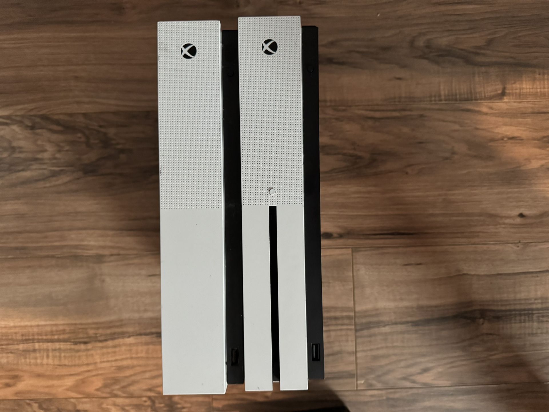 Xbox 1 S Digital And Regular