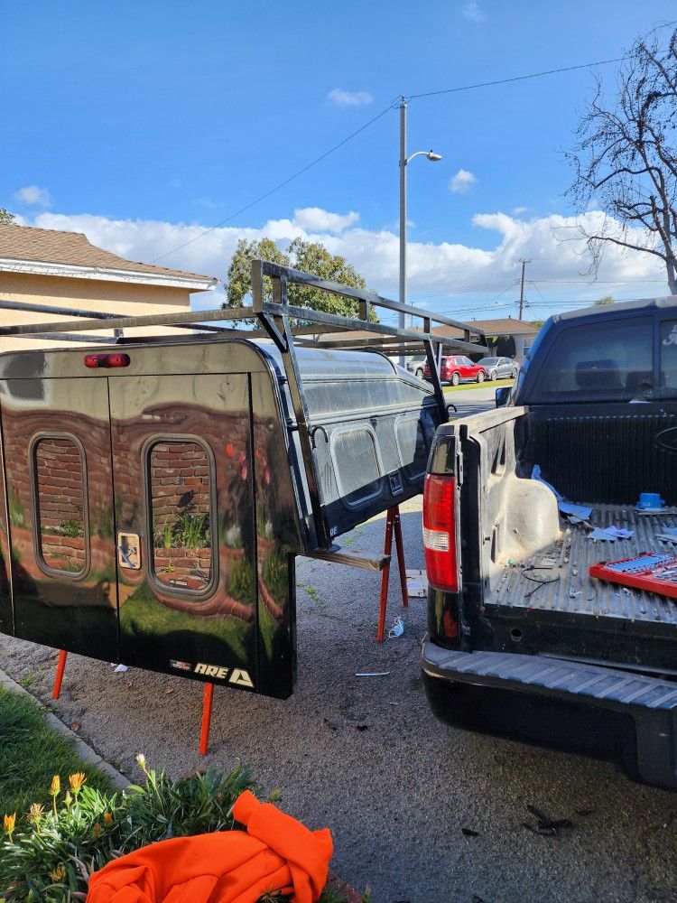 Se Vende Camper Con Racas Para Una Ford 150 Doble Cabina