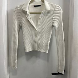 Brandy Melville Crop Button Up Sweater 