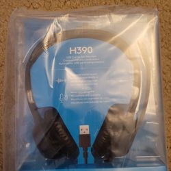 Logitech H390 Headset Brand New