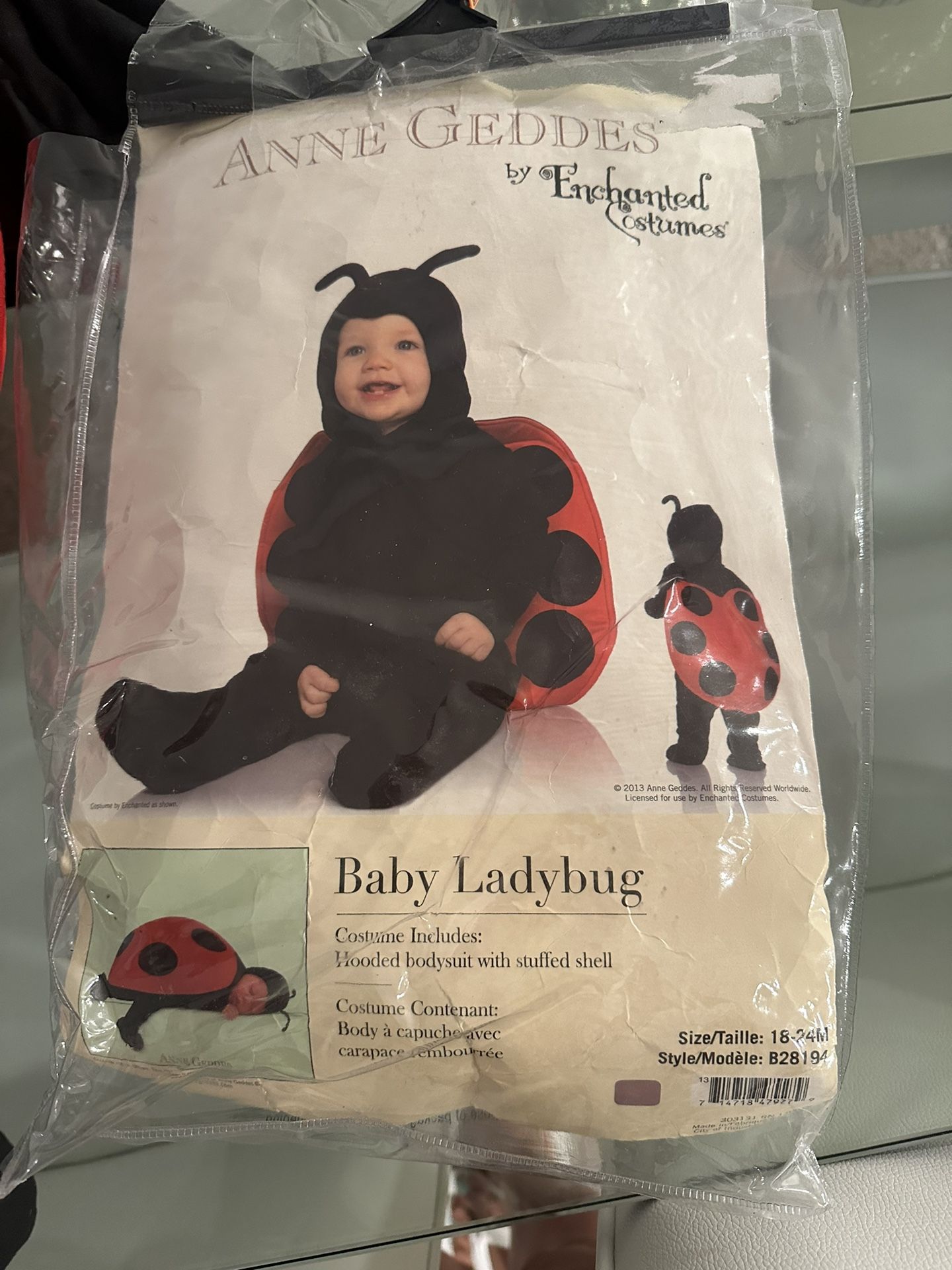Leg Ave Baby Ladybug Ultra Soft Hooded Stuffed Body Antena