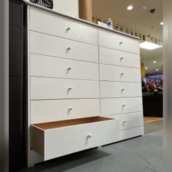 Twelve drawers dresser / 12 drawers dresser /  Cómoda 12 cajones / Cajonera 12 gavetas