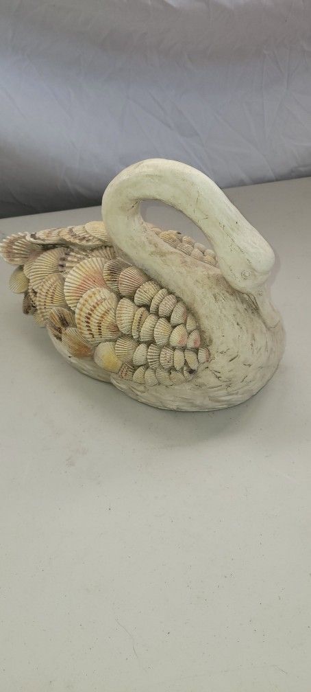 Plastered Duck With Shells