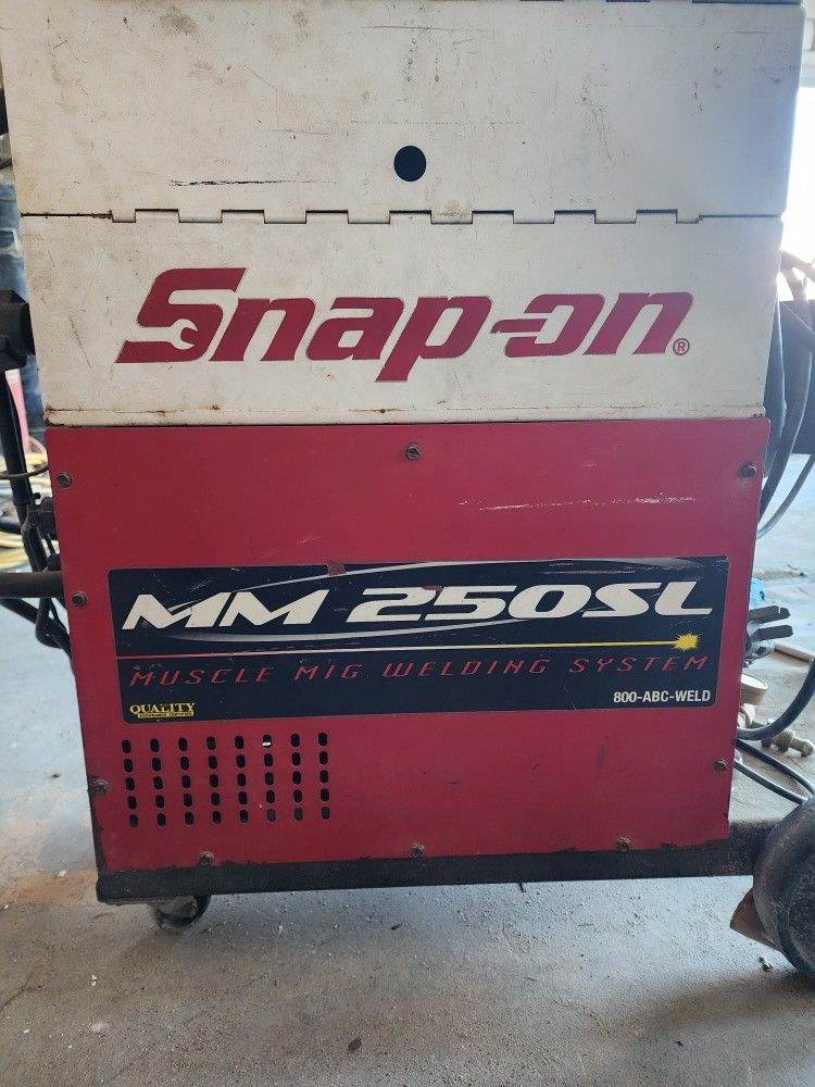 Snapon Mig Welder for Sale in El Cajon, CA OfferUp