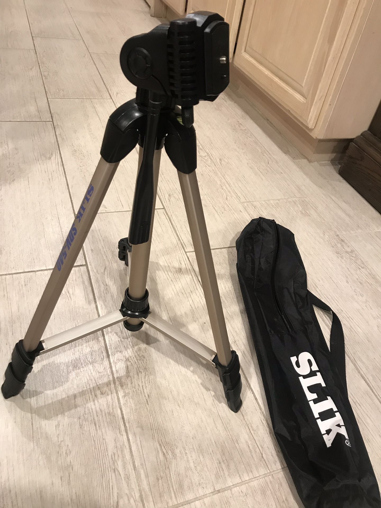 Tripod