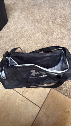 Under armour undeniable 5.0 gym bag