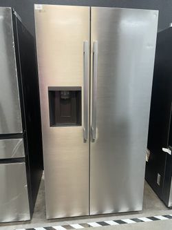 LG 2 Door Refrigerator In Stainless Steel 