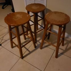 3 Stools 