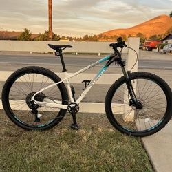Polygon Xtrada 5 mountain Bike 
