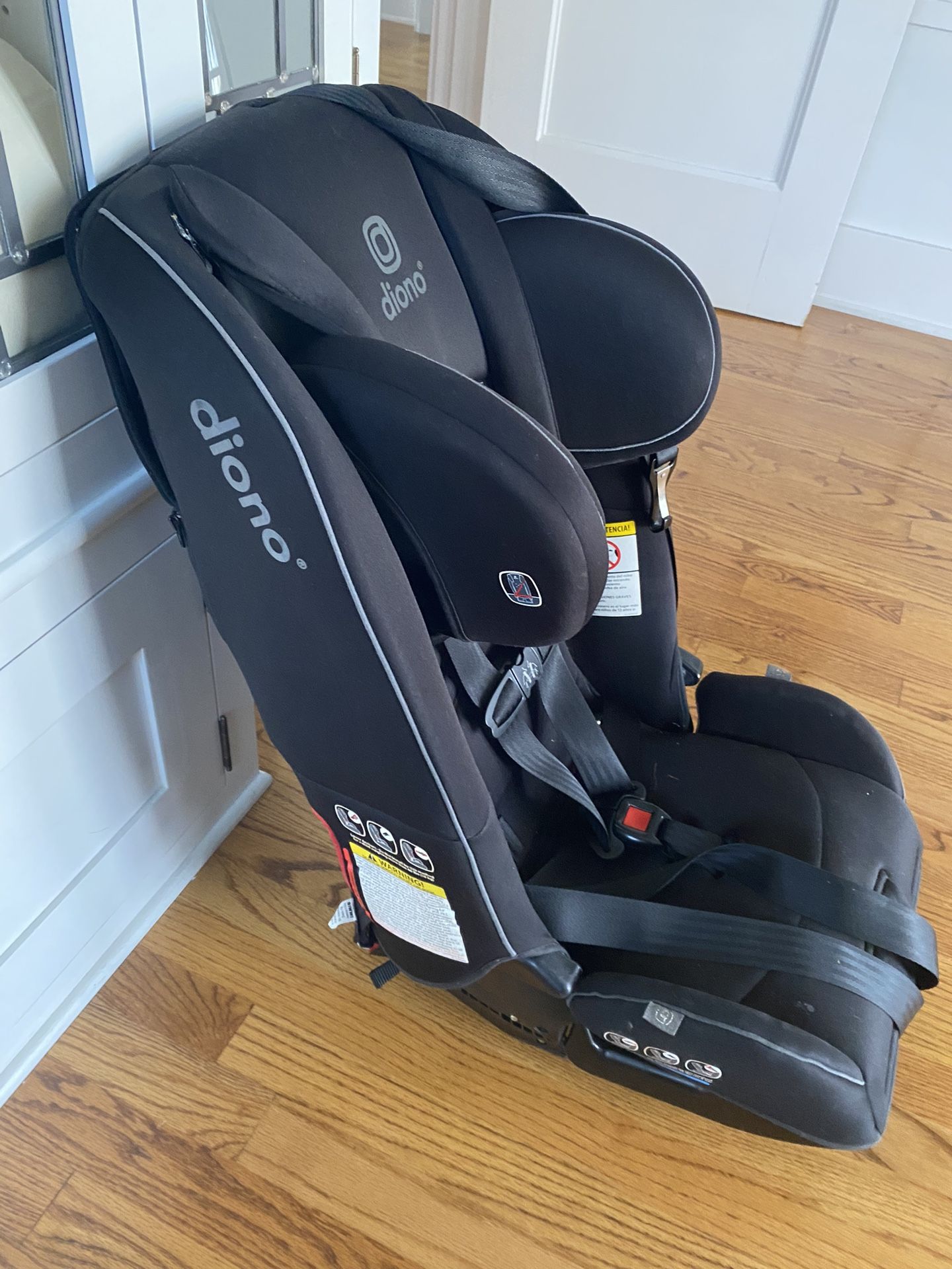 Diono Heavy Duty Car seat
