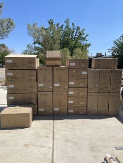 Cleaning My Garage And Selling Light Fixtures, Lamps Etc Cheap