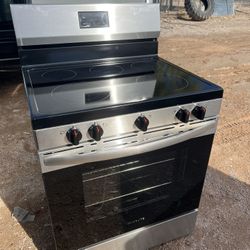 FRIGIDAIRE STOVE