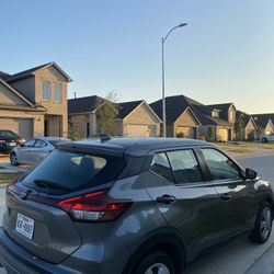 Nissan kicks with a one-year warranty