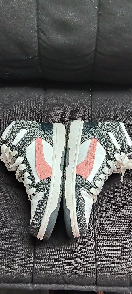 Puma Rebound Layup High Top Sneaker Size 5.5