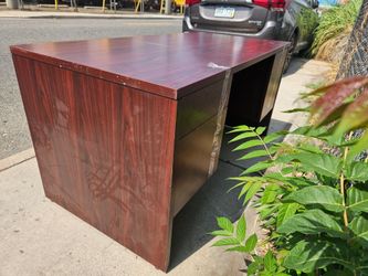 Free Desk
