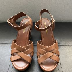 Women’s Brown Platform Wedge Sandals 👡 Size 7 1/2