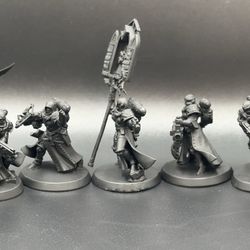 Tabletop Warhammer Miniatures Ready To Paint , Battle Sisters 