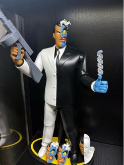Mondo Time Limited Edition Batman The Animated Series  Two Face