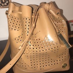 Vince camutto purse