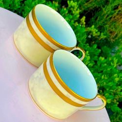 2 Original Vintage Mikasa Ivory Florentine Gold Design Cups Japan Fine China Art Porcelain Formal Italy Italian Antique Style Tea Coffee Teacup