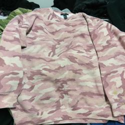 Pink Camo Sweatshirt (M)