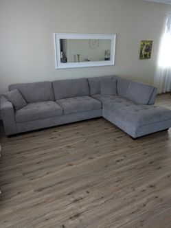 Sofa sectional