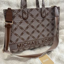 michael kors purse