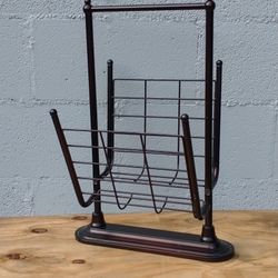Modern Metal Magazine Stand 21.5" Tall X 12" W X 12" L
