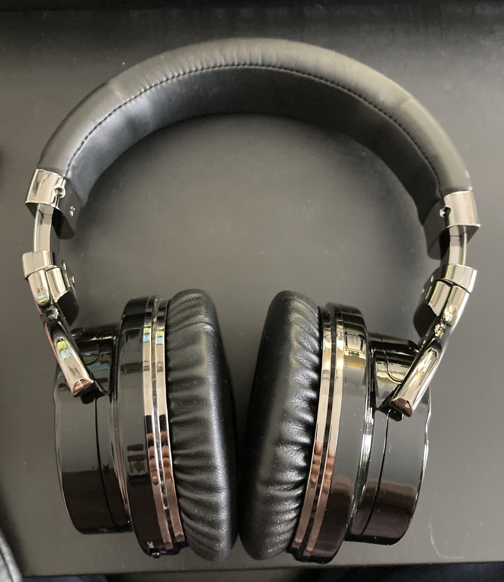  Cowin E7 Active Noise Cancelling Headphones