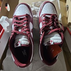 Size 10.5 - Nike Dunk Low Team Red