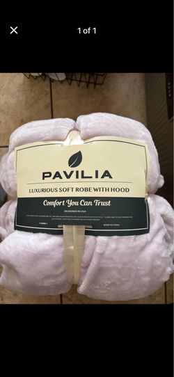 Pavilia Luxurious Soft Robe with Hood