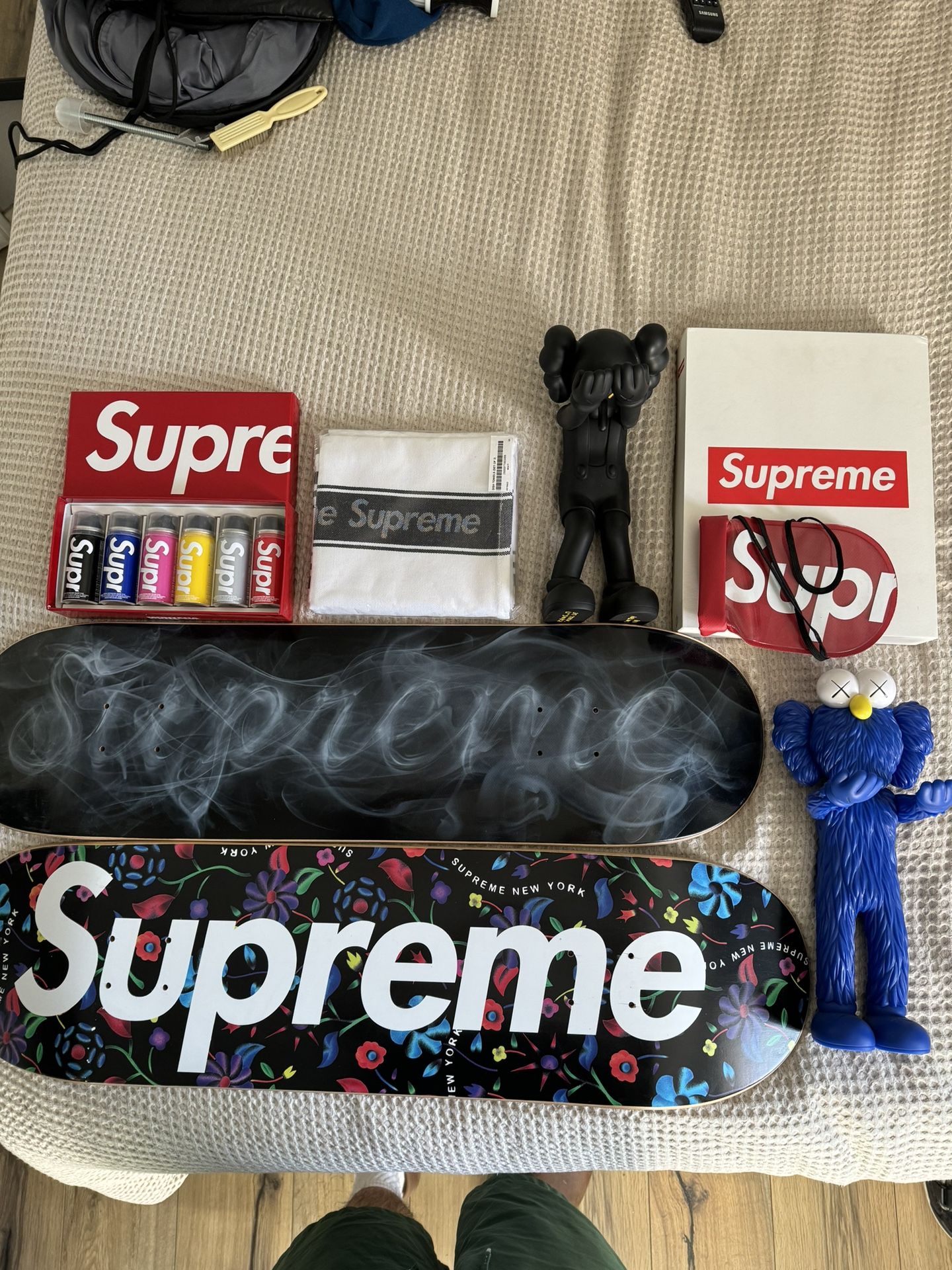 Supreme & Kaws 