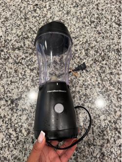 Hamilton Beach Personal Blender with Travel Lid – Black – Works Great