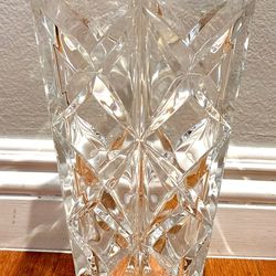 Vintage Cristal d’Arques France 10” Lead Crystal Vase – Lady Diamond Pattern
