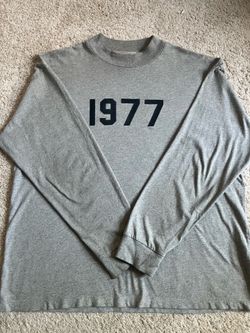 Essentials fear of God long sleeve shirt